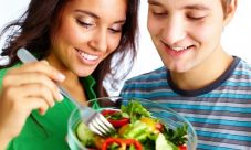 ¿Cómo comer saludable para bajar de peso?