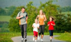 Los múltiples beneficios de caminar a diario