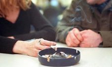 Fumadores pasivos, ¿cómo les afecta el cigarrillo?
